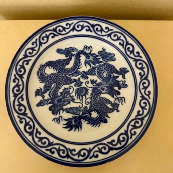 Set of 3 Vintage Bombay Company Asian Garden Dragon Plates 8 inch 1990s - Picture 1 of 5